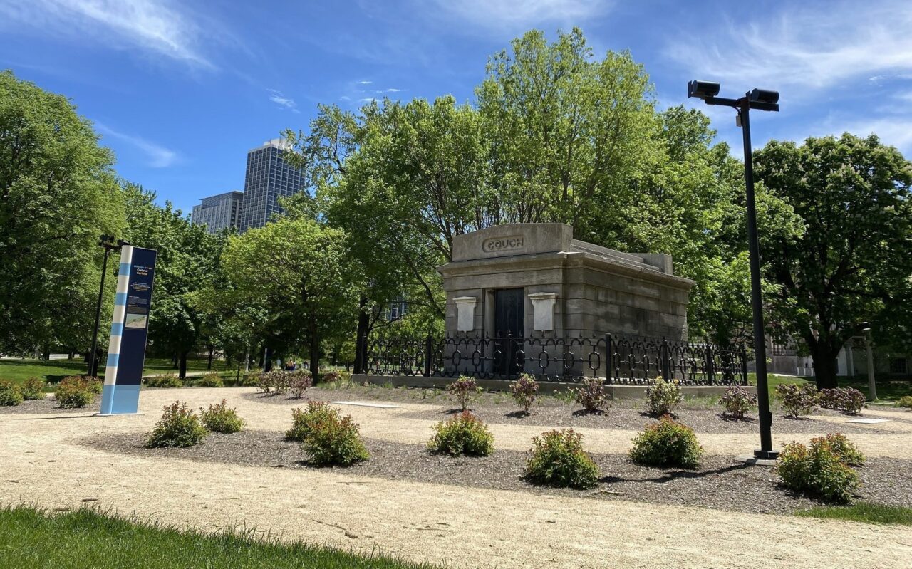 Jaffee-History-Trail-Couch-Tomb_2022-for feature